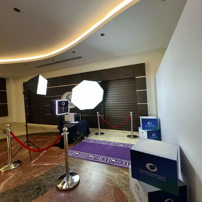 فوتوبوث المرايا السحرية | سكوبي بوث