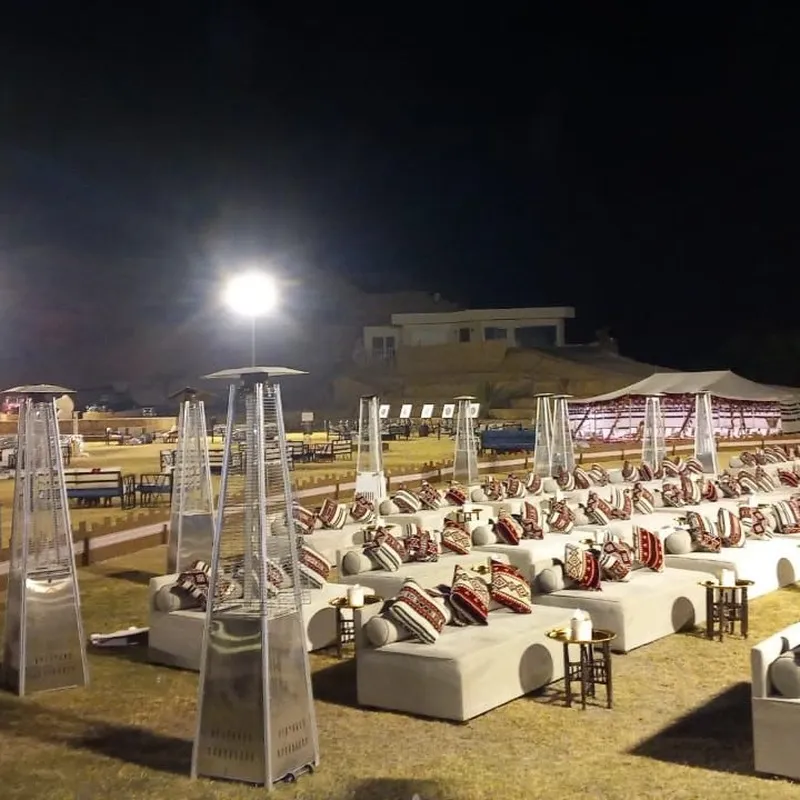 دفاية خارجية هرمية بلهب زجاجي للجلسات الشتوية والمناسبات | تأجير دفايات في جدة